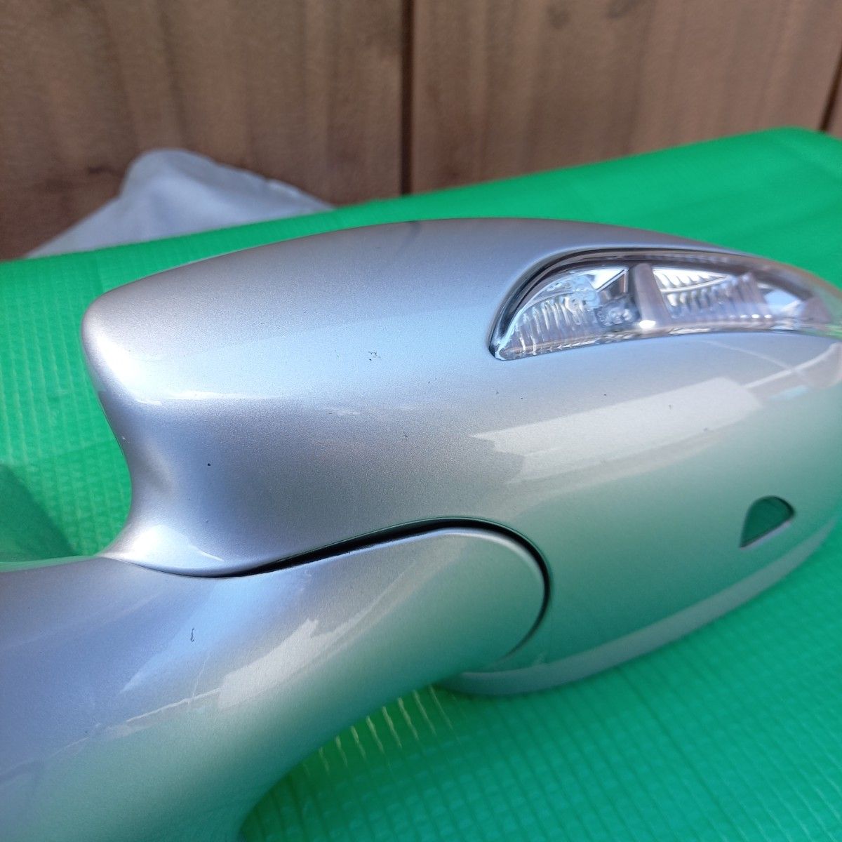 メルセデス ベンツ Sクラス W221 純正 左 ドアミラー 左 サイドミラー S500 ロング 2218105316 動作未確認