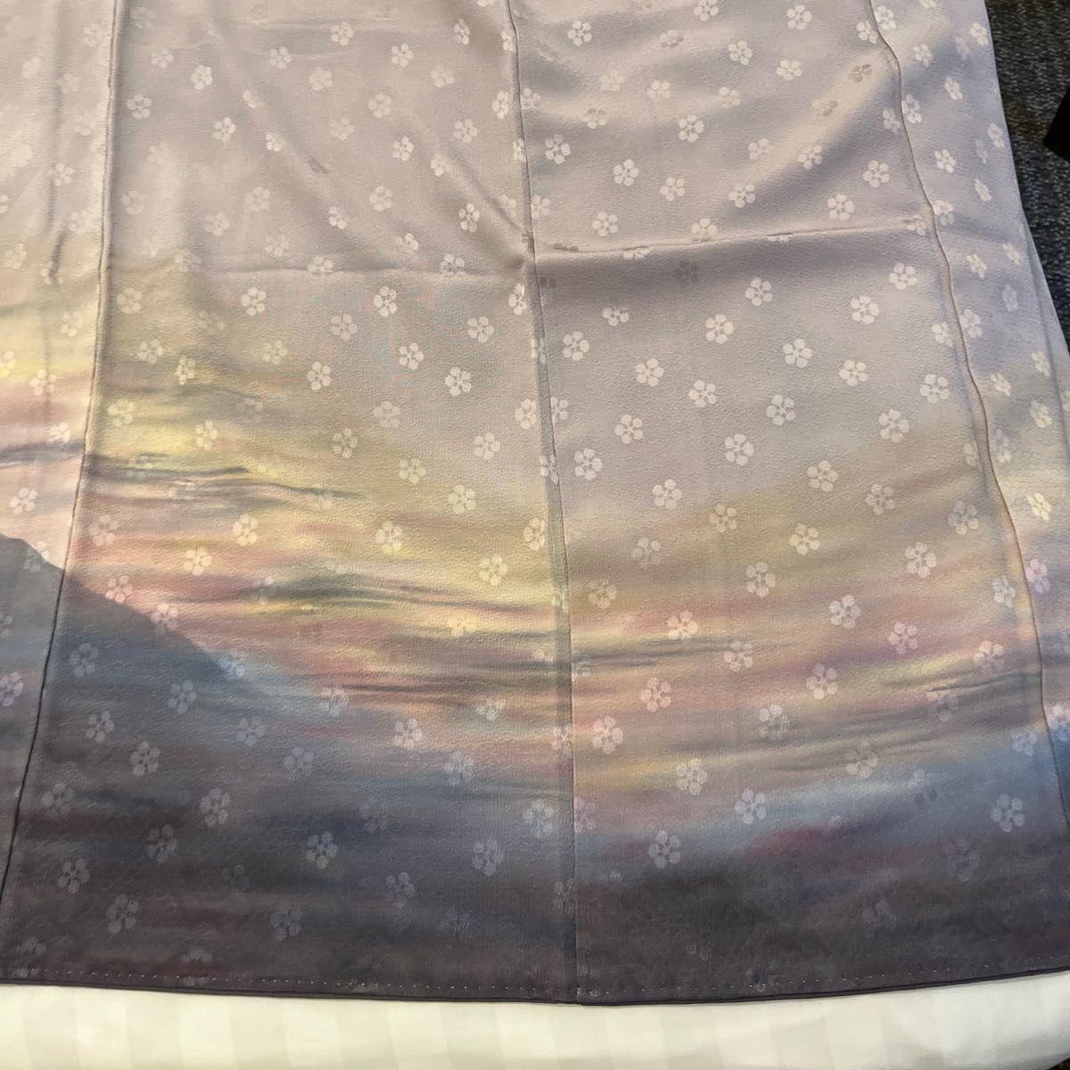 美品 上品な藤色に朝焼けと山なみ模様の訪問着 Yahoo!フリマ(旧)-