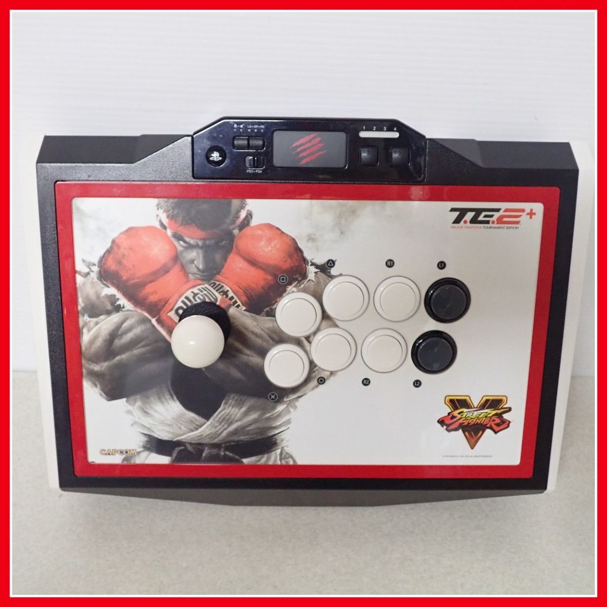 アーケードファイトスティック MAD CATZ MCS-FS-SFV-TE2P-