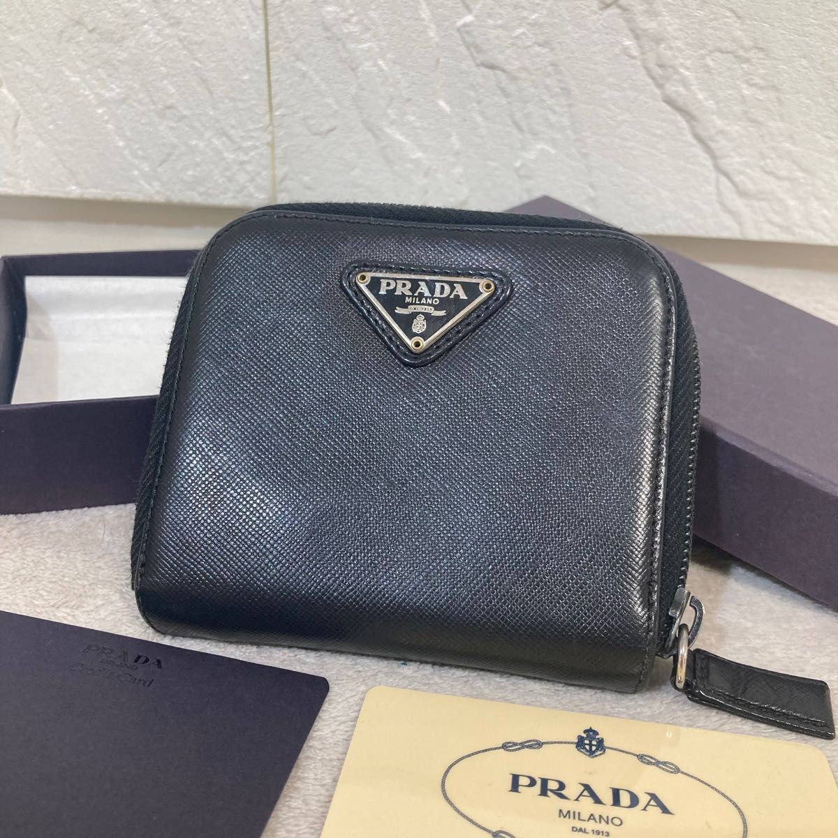 新品 PRADAプラダ 折り財布 コインカードケース eva.gov.co