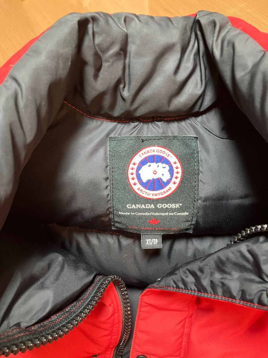 カナダグースダウンベスト CANADA GOOSE XS