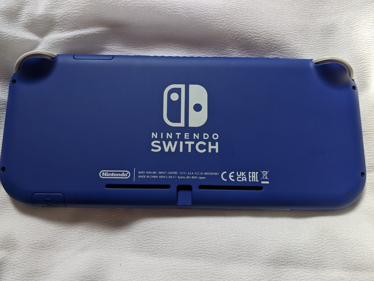 【綺麗☆】Nintendo Switch Lite 青 ブルー ポケモン ケース付き スイッチライト ネイビー 【綺麗☆】Nintendo Switch Lite 青 ブルー ポケモン ケース付き スイッチライト ネイビー