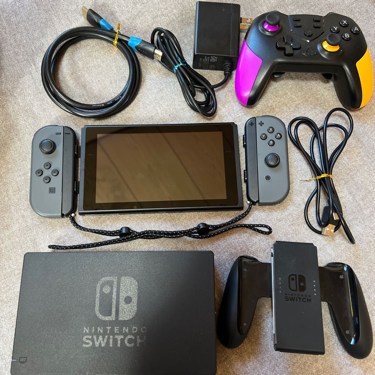 ニンテンドースイッチ Nintendo Switch 任天堂 グレー 本体 一式 セット 付属品全て 完品 美品 完全品 全部付き