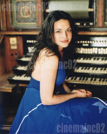  Nora * Jones Norah Jones/ синий платье . фортепьяно перед тем сиденье . фотография 
