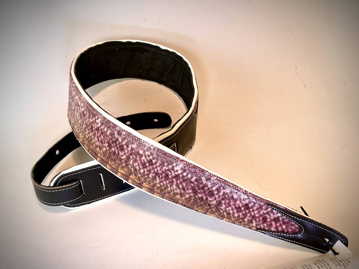 JODI HEAD 高級革製ストラップ TRIBAL SNAKE#2 #3105スネーク柄 JODI HEAD 高級革製ストラップ TRIBAL SNAKE#2 #3105スネーク柄