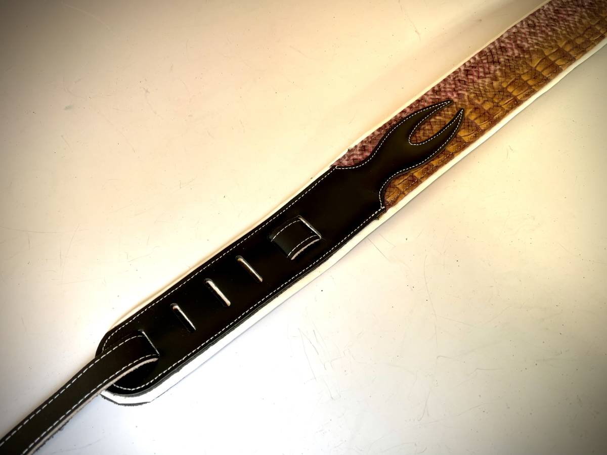 JODI HEAD 高級革製ストラップ TRIBAL SNAKE#2 #3105スネーク柄 JODI HEAD 高級革製ストラップ TRIBAL SNAKE#2 #3105スネーク柄