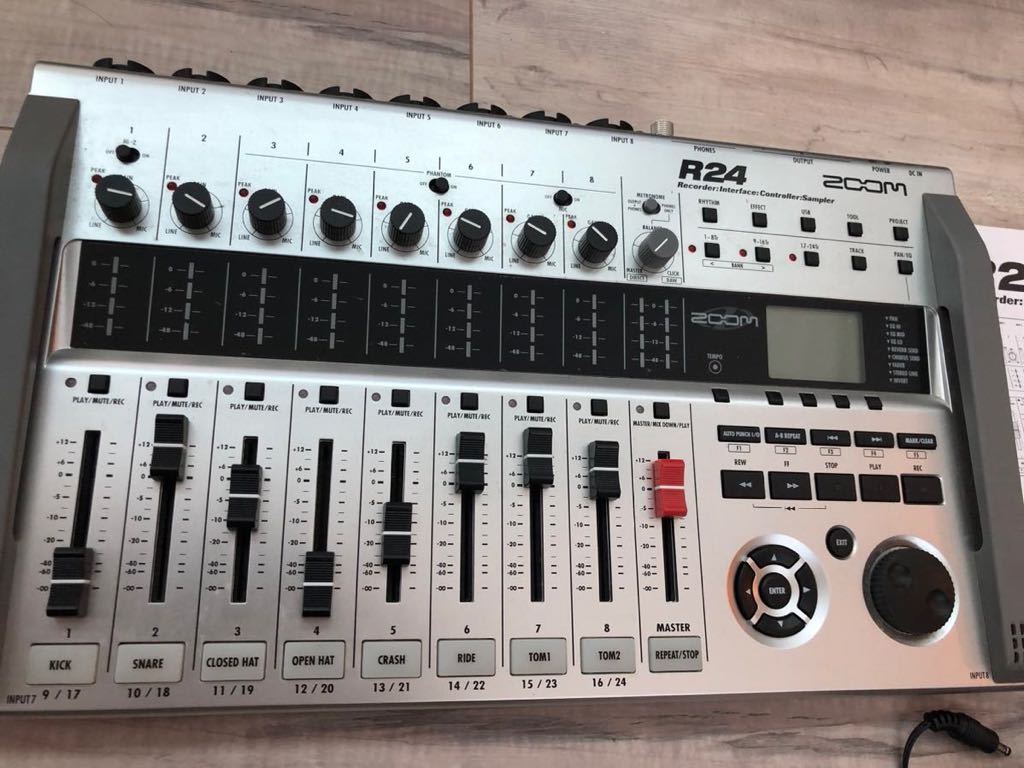 ZOOM R24 マルチトラックレコーダー MTR