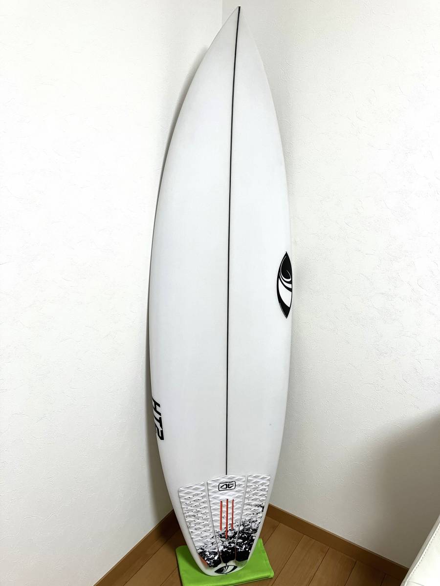 シャープアイ サーフボード SHARP EYE Surfboards HT2 5'10” - blick
