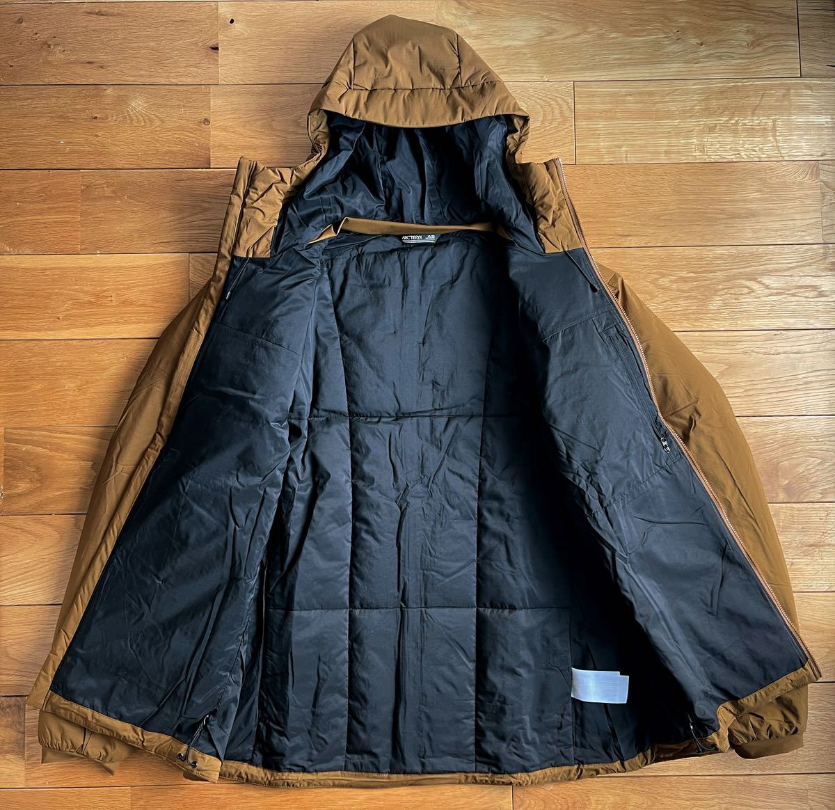 ヤフオク! - 【2022 国内正規 新品】ARC'TERYX Atom AR Hoody...