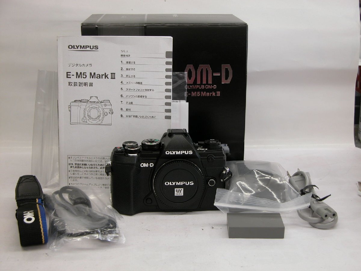 オリンパスOM-D EM5 OMD交換レンズほか付属品多数 玄関先迄納品