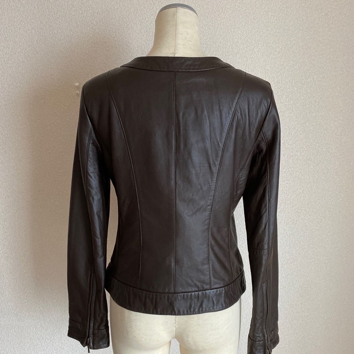 美品 UNTITLED アンタイトル ノーカラージャケット ラムレザー