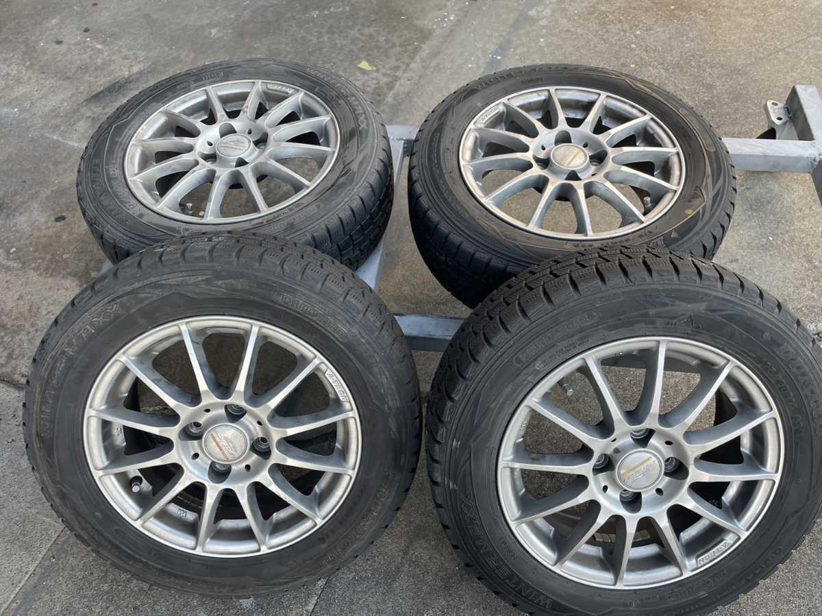 売り切り 多分フィット 14インチ ホイル＆ スタッドレスタイヤ175／65R14 ピッチ100 中古 鈴鹿市_画像1