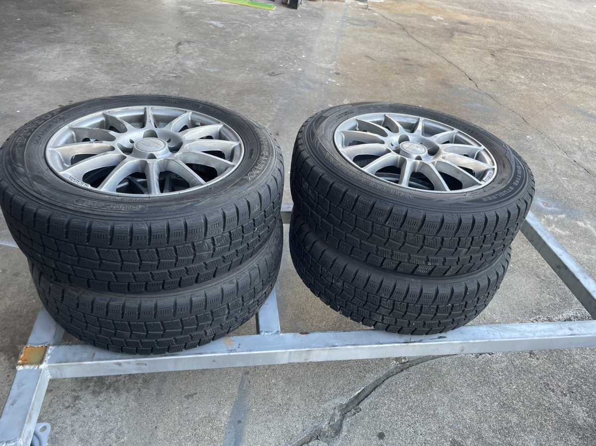 売り切り 多分フィット 14インチ ホイル＆ スタッドレスタイヤ175／65R14 ピッチ100 中古 鈴鹿市_画像7