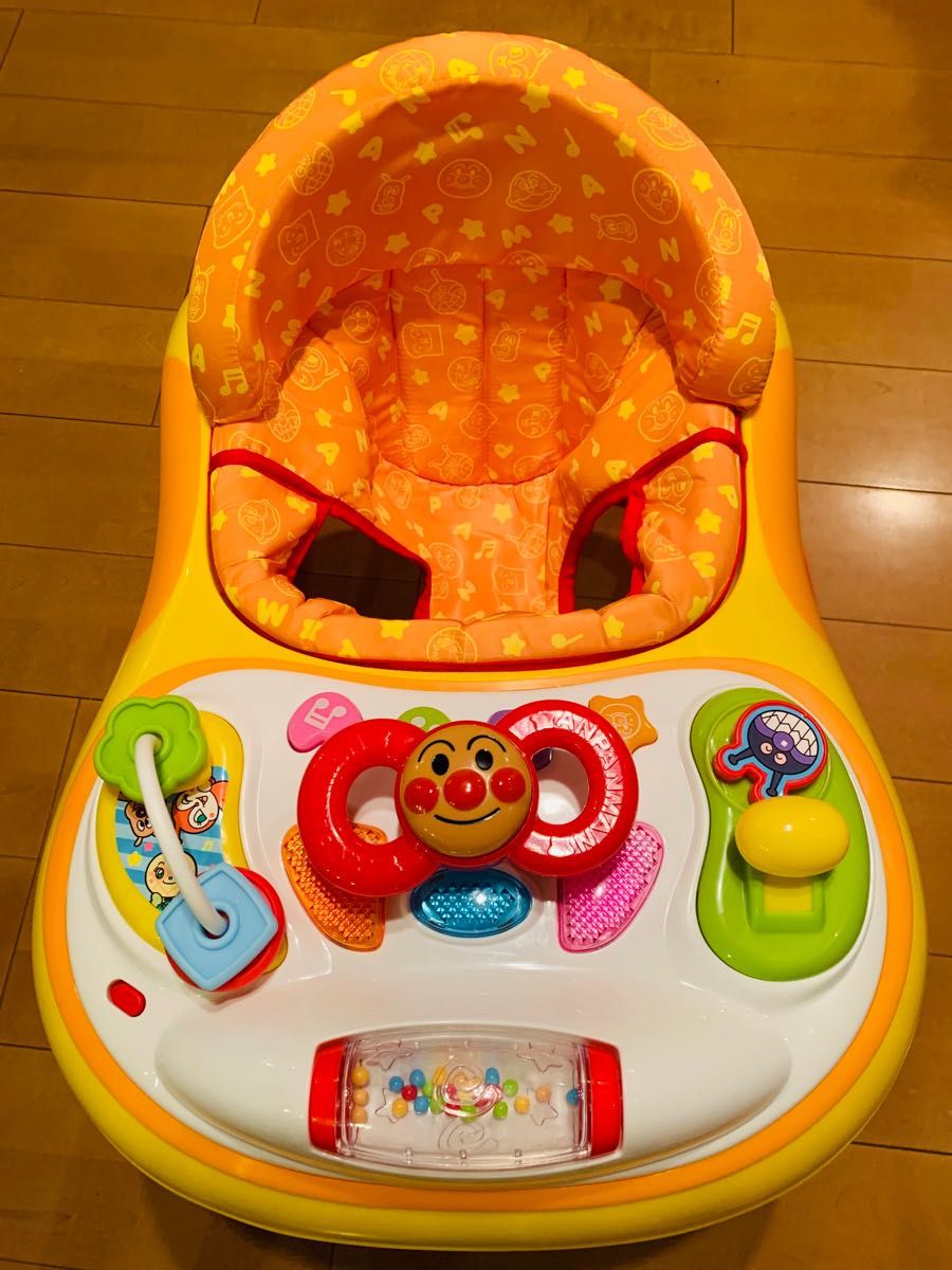 アンパンマンおしゃべり歩行器 おもちゃで遊べる テーブル(歩行器 アンパンマンおしゃべり歩行器 おもちゃで遊べる テーブル(歩行器
