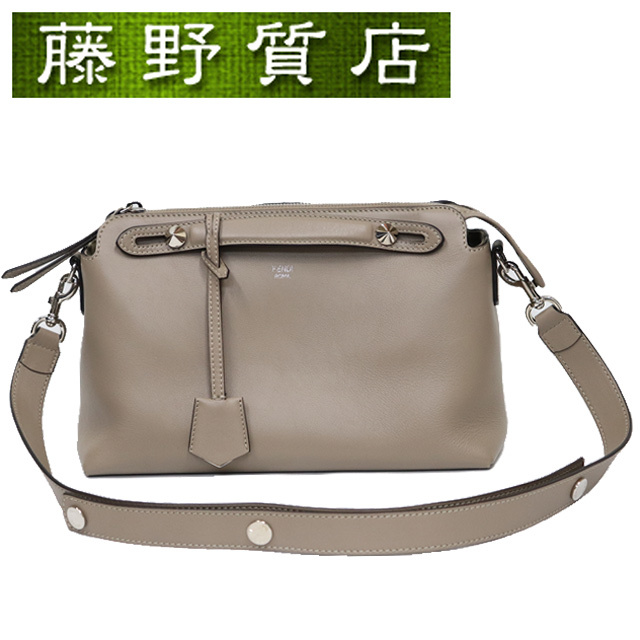 最高級のスーパー ショルダー バイザウェイ FENDI (美品)フェンディ