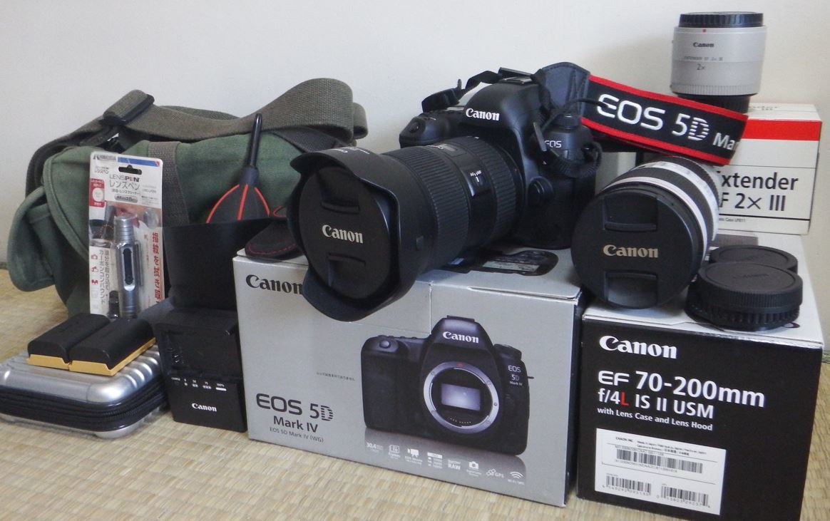CANON EOS 5D Mark IV☆CANON 望遠/広角LENS2本☆付属品多数☆美品