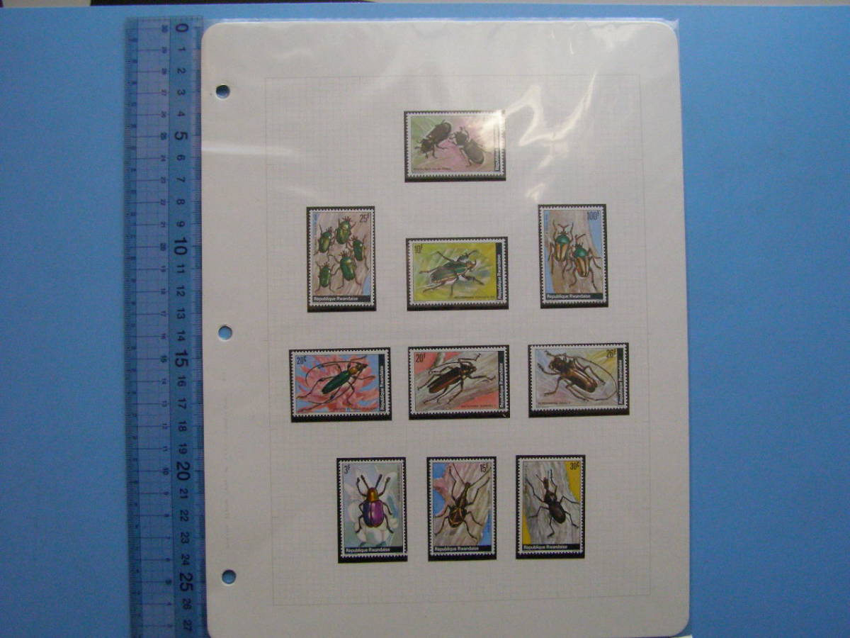 (Fi27)17 切手 古切手 未使用 海外 昆虫 まとめて 36枚 切手は取り外すことができます 外国 大量 たくさんの画像1
