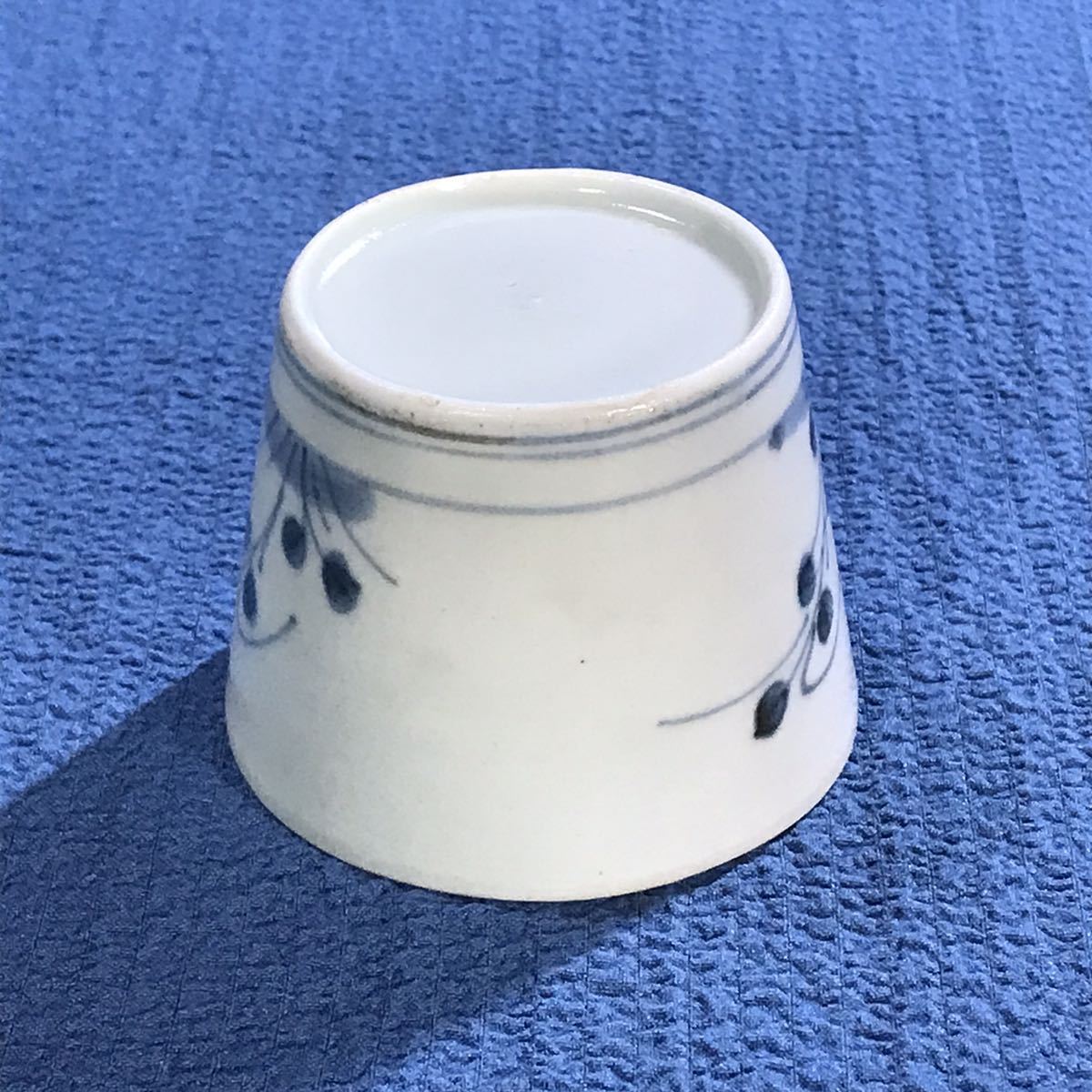 古伊万里 蕎麦猪口 無傷完品 垣根 草 塀 蕎麦猪口大辞典 民藝 古伊万里 蕎麦猪口 無傷完品 垣根 草 塀 蕎麦猪口大辞典 民藝