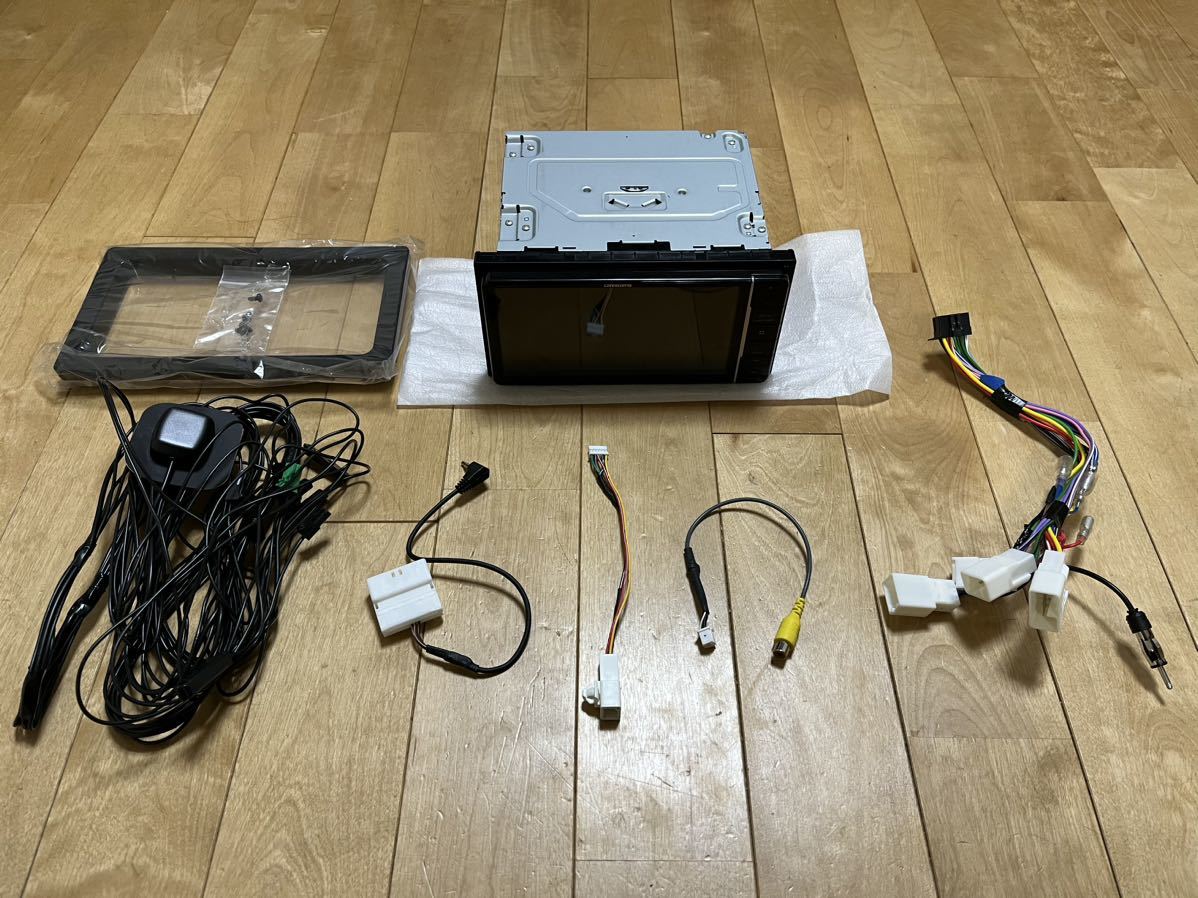 ☆美品・動作確認済み☆カロッツェリア メモリー ナビ AVIC-RW811-D