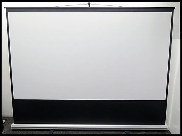 △A) 自立型 モバイルスクリーン 100インチ 投影面サイズ(幅2210mm×高さ1245mm) ブラックマスク/プロジェクタースクリーン/ホームシアター