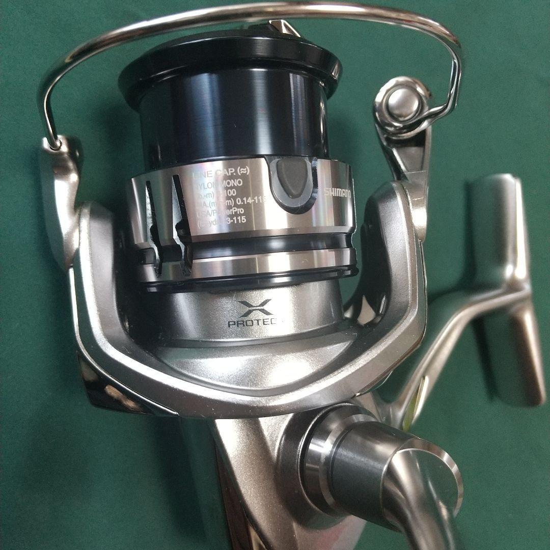 新品 正規品 シマノ(SHIMANO) 19 ストラディック 【1000S】 スピニングリール 釣り具 新品 正規品 シマノ(SHIMANO) 19 ストラディック 【1000S】 スピニングリール 釣り具