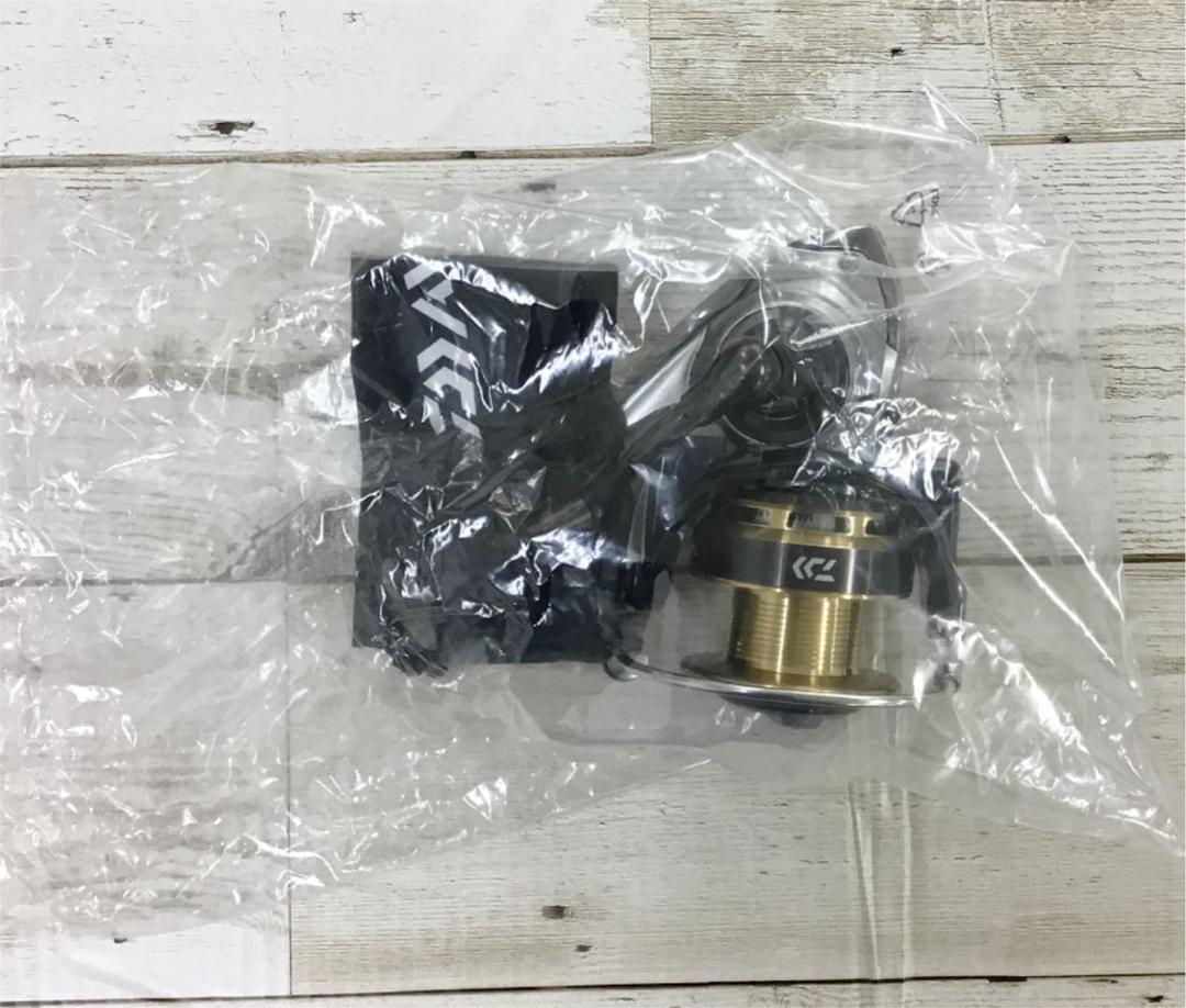 新品 正規品 ダイワ(DAIWA) 15 VADEL ヴァデル バデル 【4000】 スピニングリール 釣り具 ジギング タイラバ 船 シーバス 1