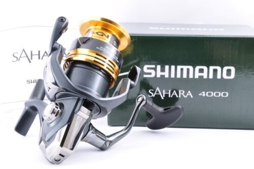 新品 正規品 シマノ(SHIMANO) 22 サハラ 【4000】 スピニングリール 釣り具_画像2