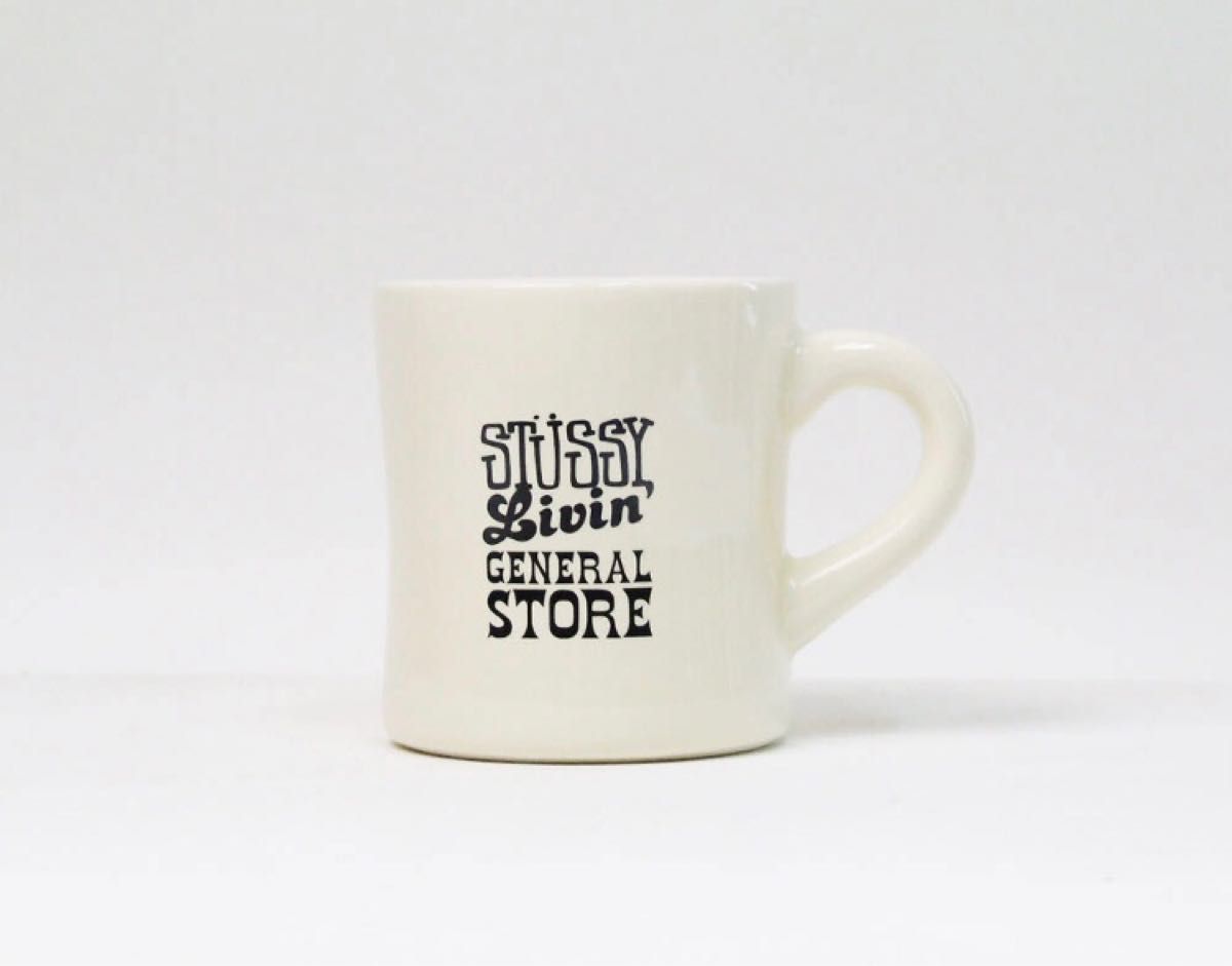 新品未使用純正BOX付き STUSSY Livin GENERAL STORE マグカップ 新品未使用純正BOX付き STUSSY Livin GENERAL STORE マグカップ