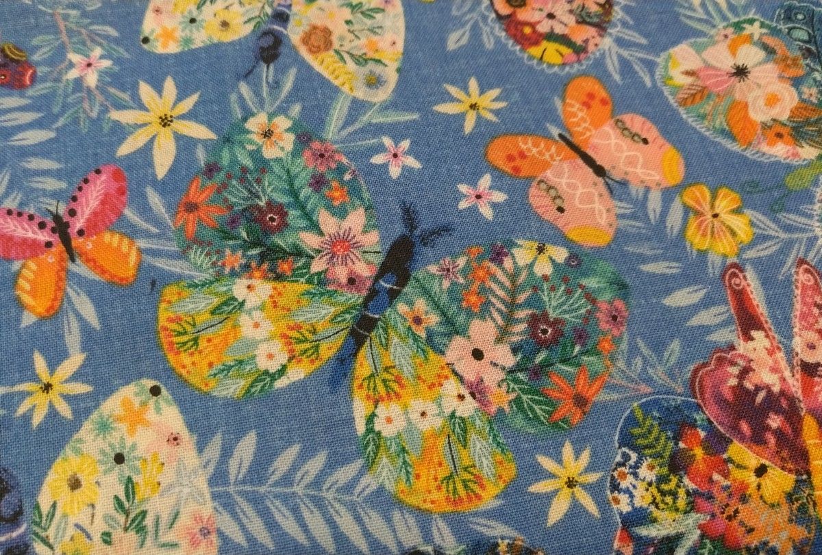 USAコットン　輸入生地《butterfly paradise》45cm