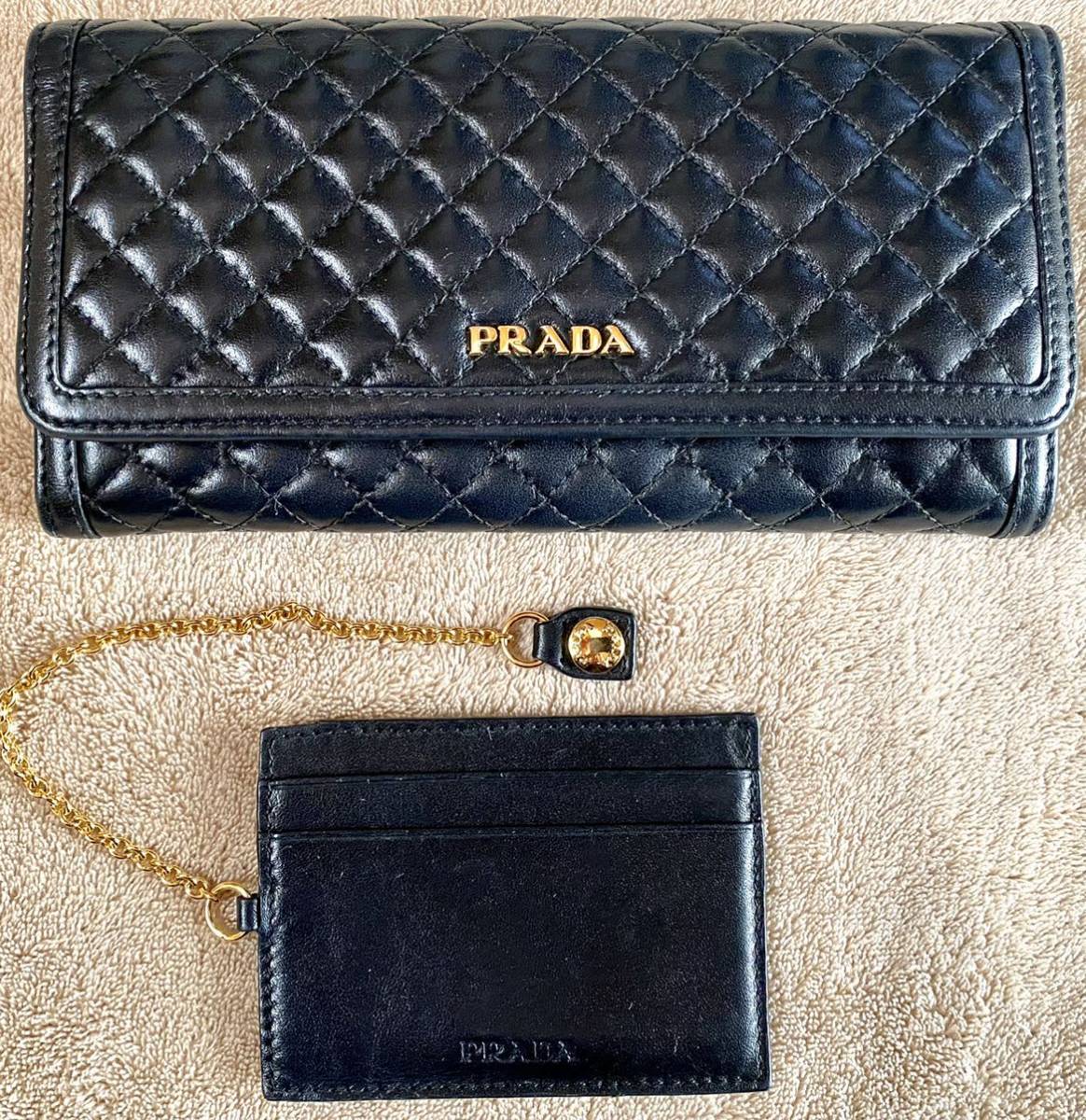 ☆PRADAプラダ SOFT CALF QUILT小銭入れ・取り外し可能パスケース付き