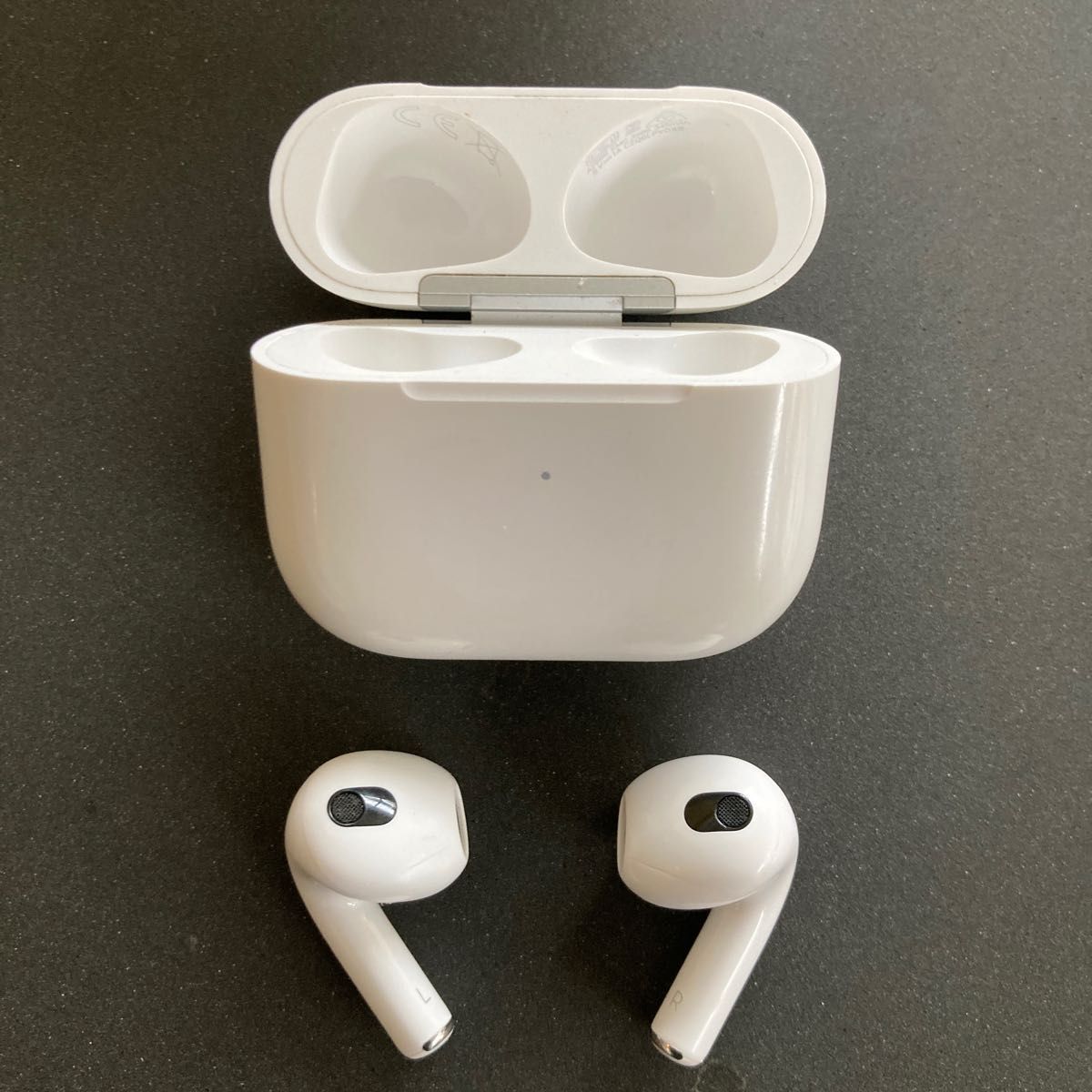 Apple正規品 airpods 第3世代 動作確認済|PayPayフリマ Apple正規品 airpods 第3世代 動作確認済|PayPayフリマ