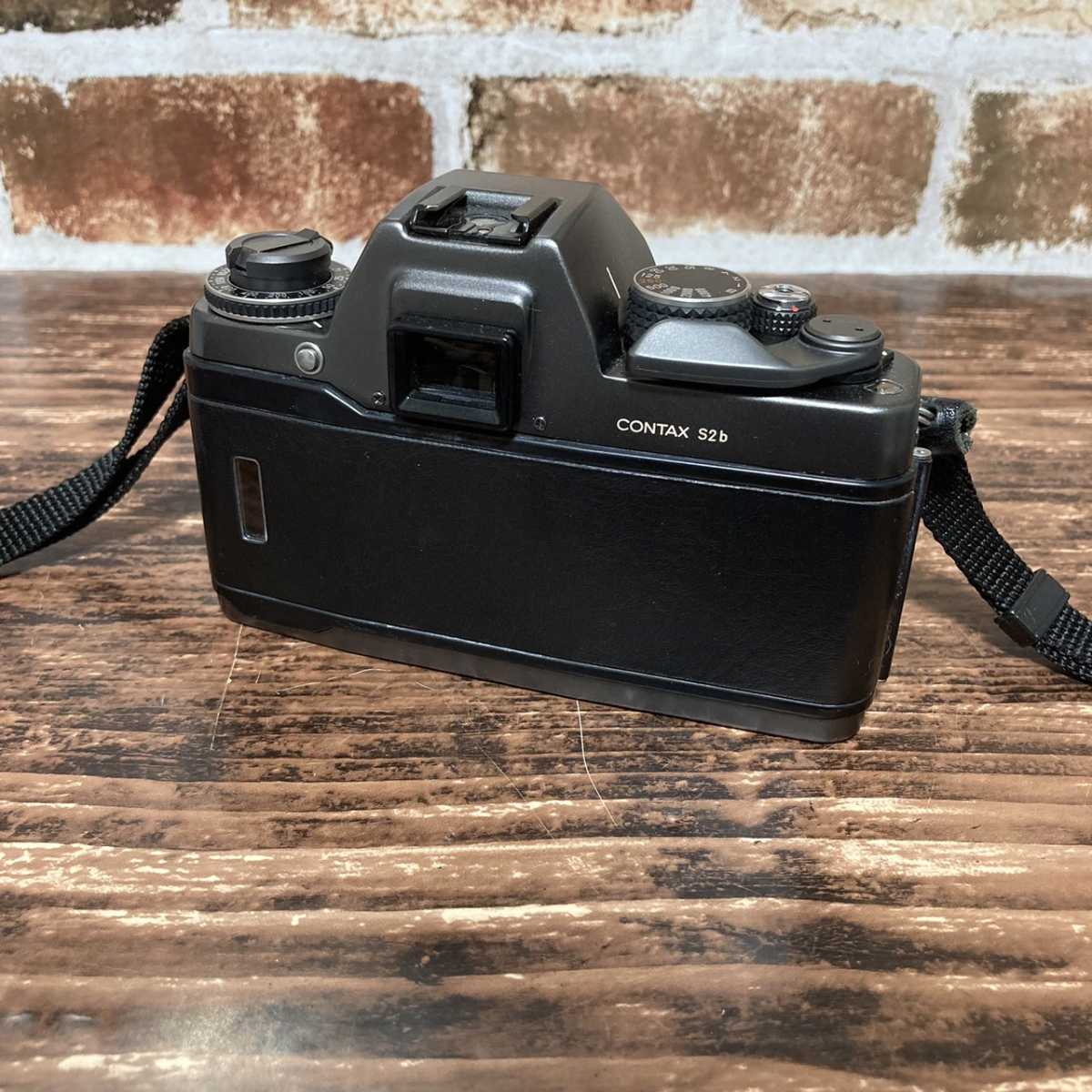 Yahoo!オークション - 希少 美品 コンタックス CONTAX S2b Yahoo!オークション - 希少 美品 コンタックス CONTAX S2b