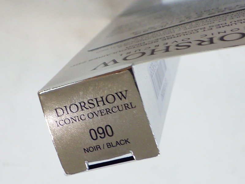 売れ筋がひ贈り物! Dior マスカラ ディオールショウアイコニックオーバーカール090未使用 マスカラ ディオールショウ 090 NOIR BLACK