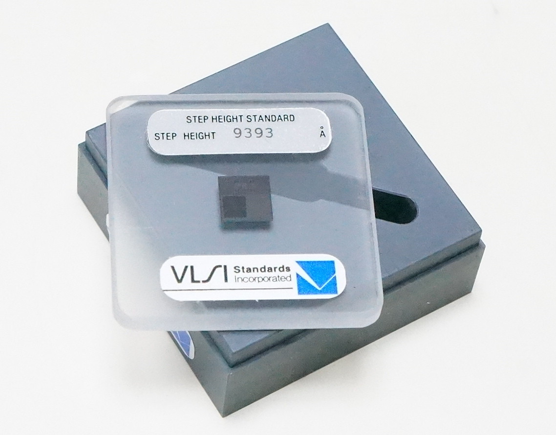 VLSI Standards Step Height Standard 9393オングストローム VLSI Standards Step Height Standard 9393オングストローム