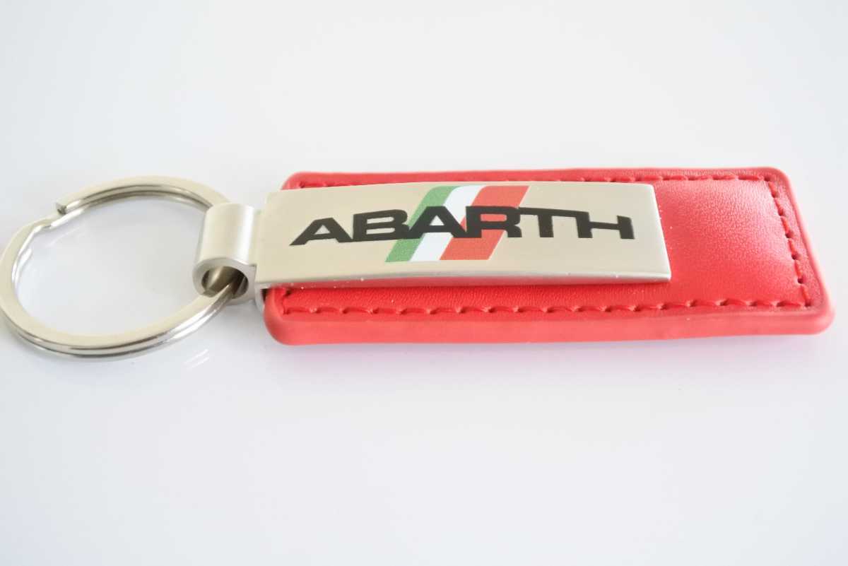 アバルトロゴ レザーキーホルダー レッド イタリア国旗 abarth　FIAT_画像2
