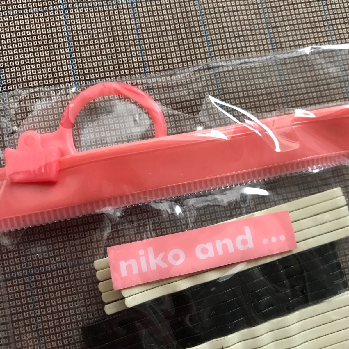 niko and ニコアンド アメピン セット ケース付き ヘアピン モノクロ