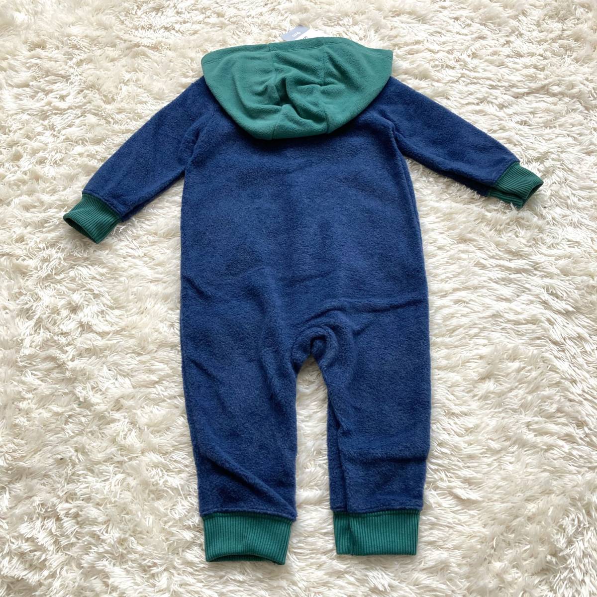 未使用 Carter's カーターズ フリース 長袖 ロンパース カバーオール 9m 70cm ネイビー 紺 グリーン 緑 男の子 ボーイズ 冬物 裏起毛