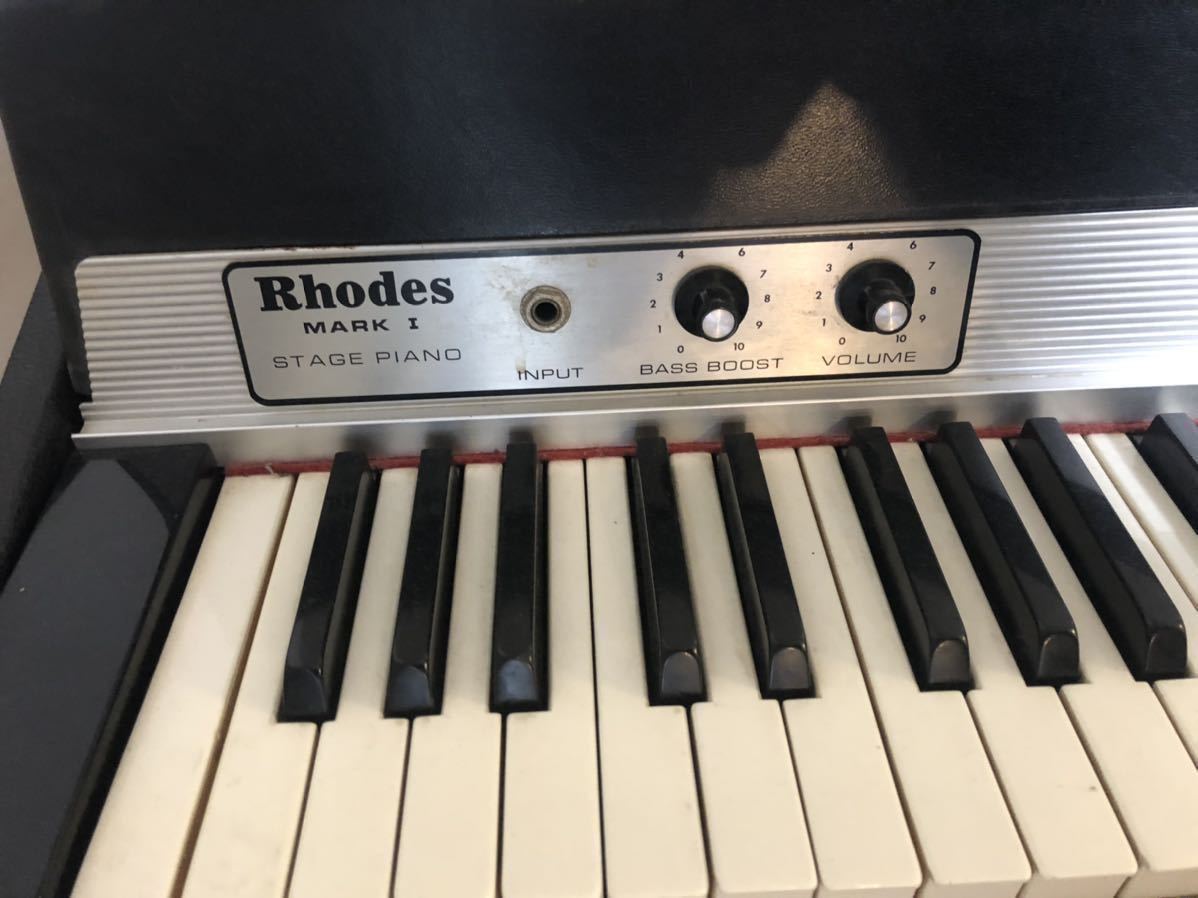 引取限定】FENDER Rhodes MARK 1 STAGE PIANO 73 鍵盤 ローズ 引取限定】FENDER Rhodes MARK 1 STAGE PIANO 73 鍵盤 ローズ