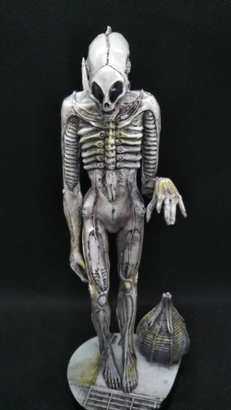 ヤフオク! - 1/8 ギーガーズモンスター完成品フィギュア (クローズマ...