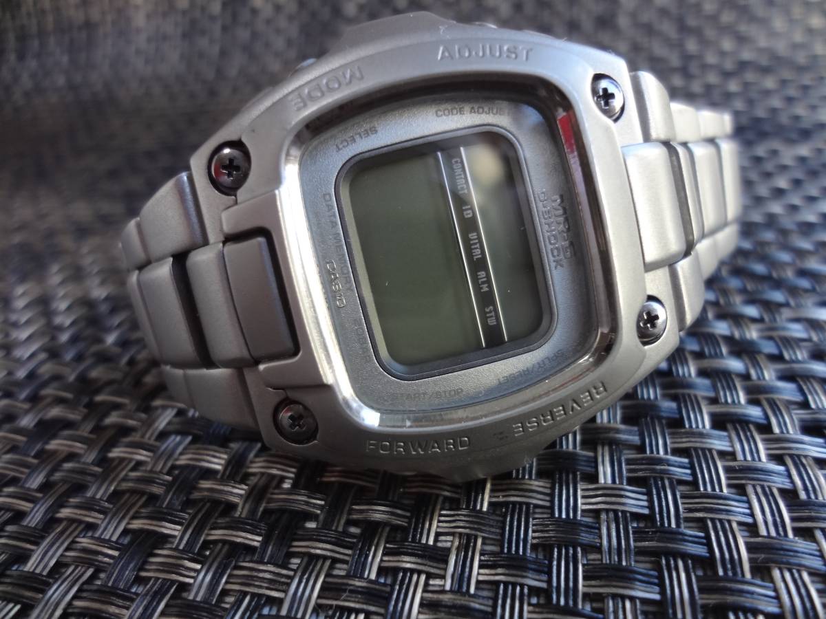 ◇◆ CASIO G-SHOCK MR-G TITANIUM カシオ Gショック チタン デジタル 腕時計1673 MRG-210T ジャンク_画像1