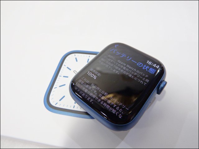 美品/Apple アップル◆Applewatch/MKN83J/A◆SERIES 7/45mm/アビスブルースポーツバンド/GPSモデル_画像3