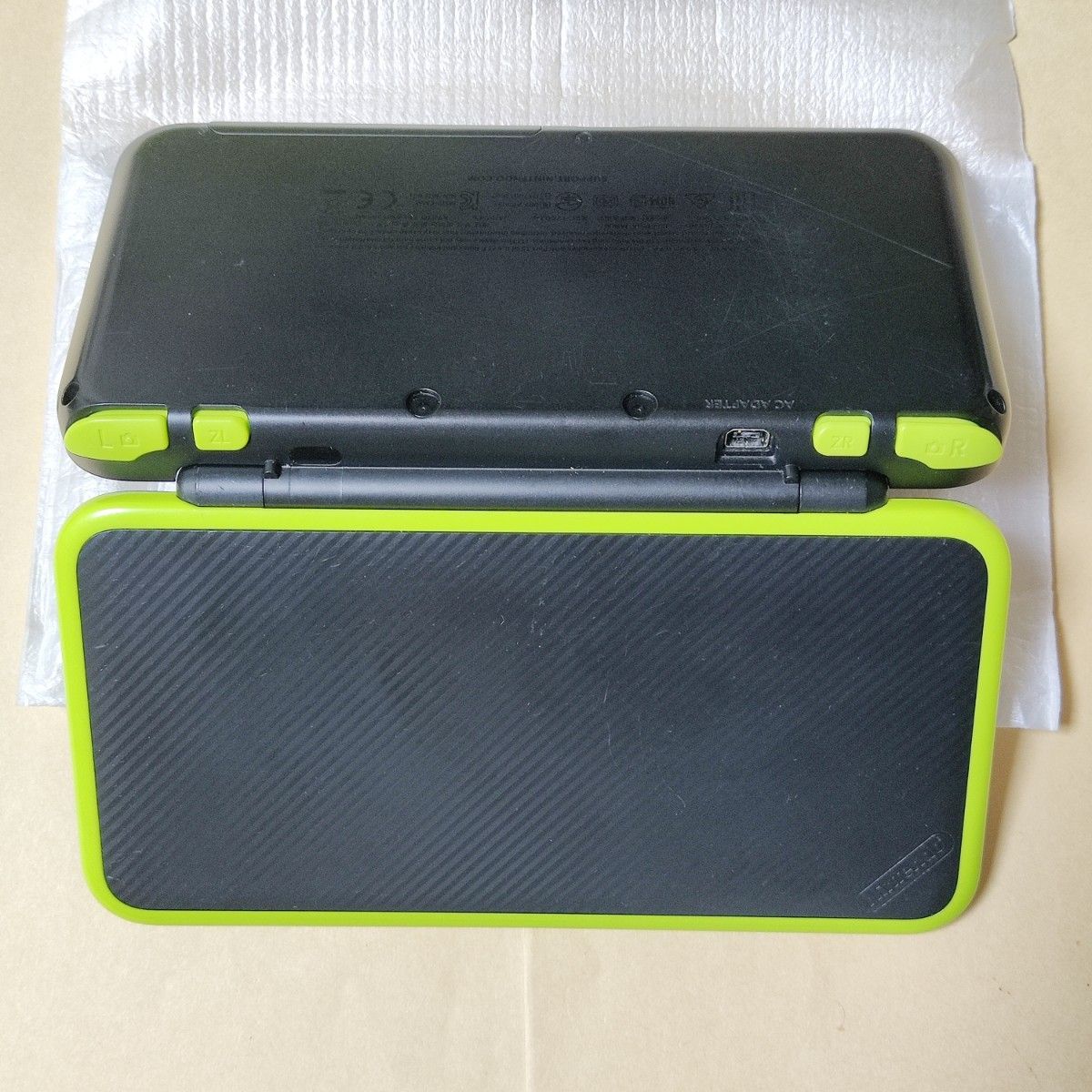 Newニンテンドー2DS LL 本体 ブラック×ライム SDカード欠品 Newニンテンドー2DS LL 本体 ブラック×ライム SDカード欠品