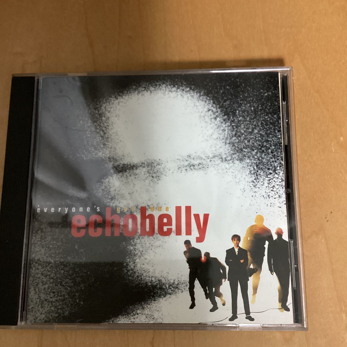 4枚まで同梱可能　echobelly　everyone's got one 中古 CD オルタナロック UK イギリス _画像1