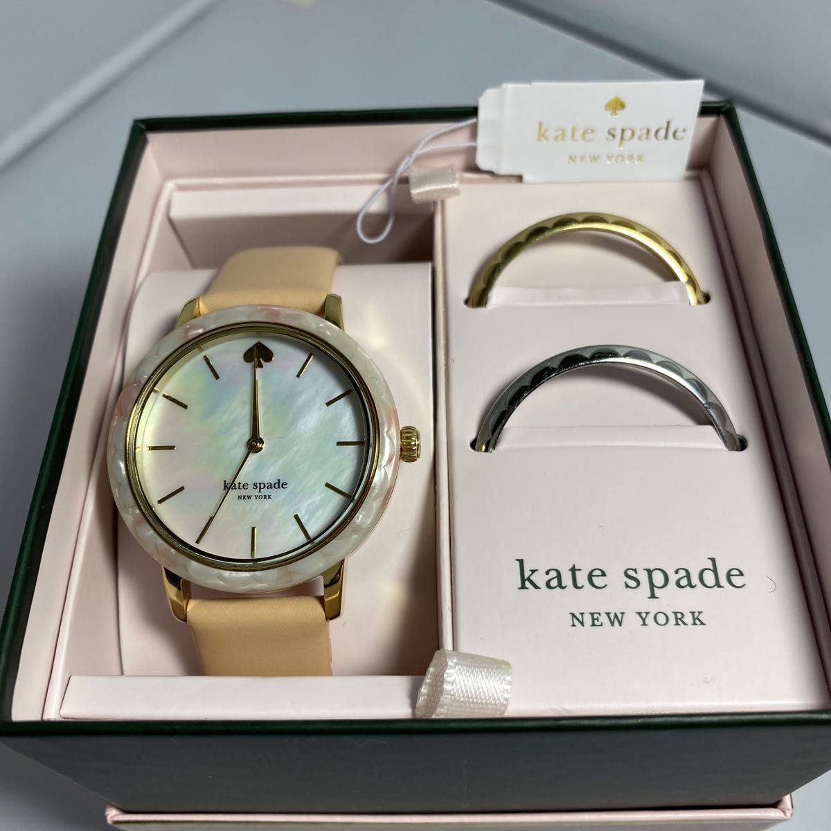 お値下げ中　Kate spade NEW YORK レディース腕時計　リング付き