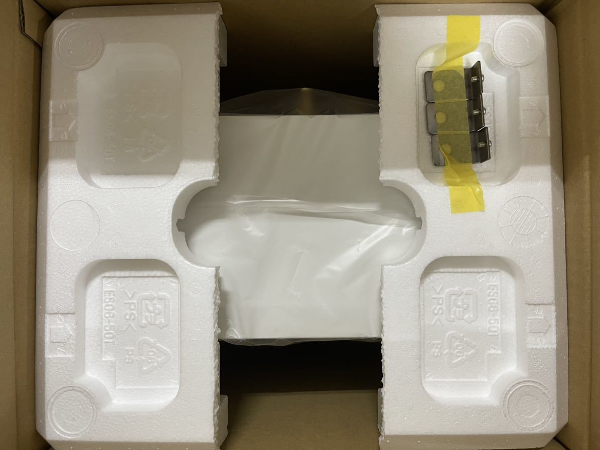 未使用品 100V 6リットル イトミック 床置き型電気温水器(角型