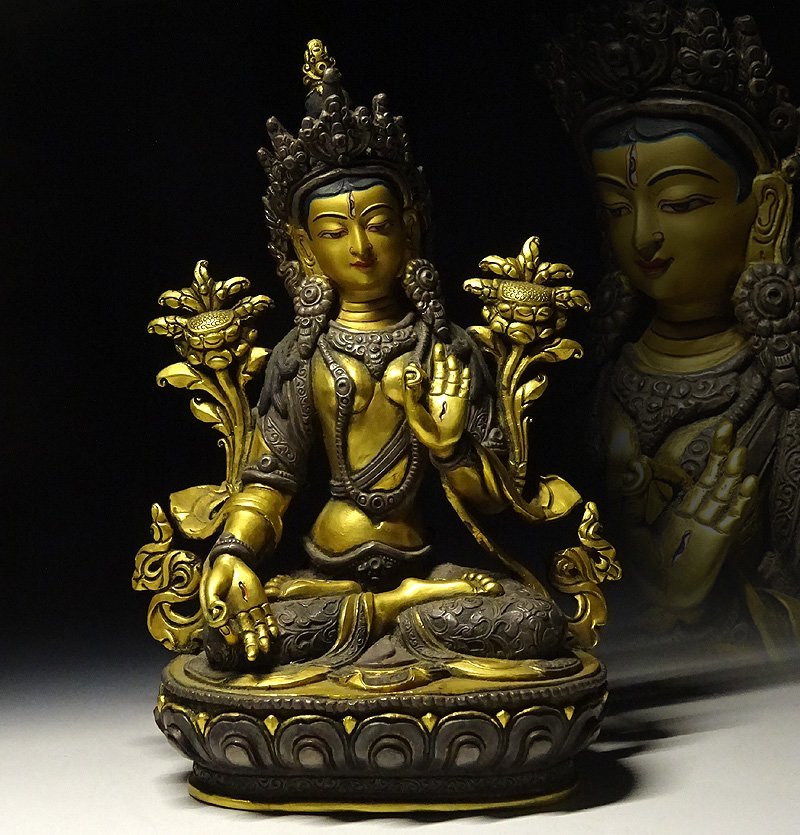 ヤフオク! - 緑屋i□ 中国古玩 銅製 金彩色 チベット仏 多羅菩薩像