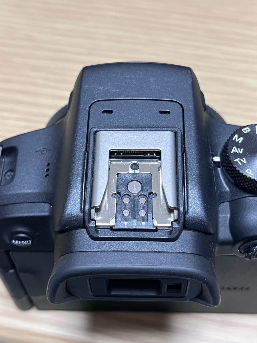 美品 Canon EOS R10 レンズキット RF-S 18-150mm おまけ付き 美品 Canon EOS R10 レンズキット RF-S 18-150mm おまけ付き