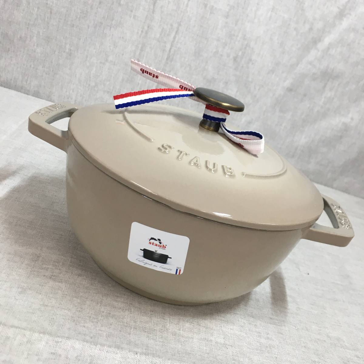 ファッション通販】 STAUB ストウブ ワナベM 18センチ リネン ファッション通販】 STAUB ストウブ ワナベM 18センチ リネン