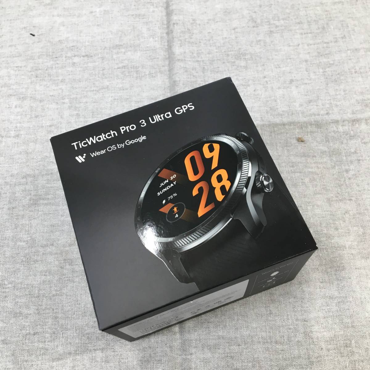 現状品 TicWatch Pro 3 Ultra GPS スマートウォッチ Qualcomm 4100と