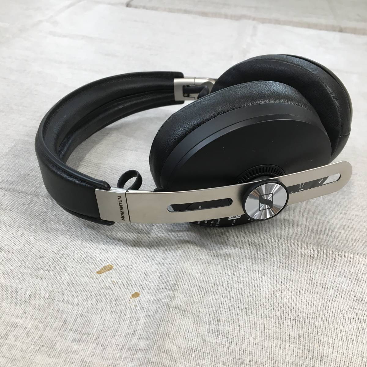 現状品　Sennheiser ゼンハイザー MOMENTUM Wireless M3AEBTXL BLACK Bluetoothノイズキャンセリングヘッドホン_画像10